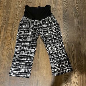 Maternity Capri Pants - Size XS